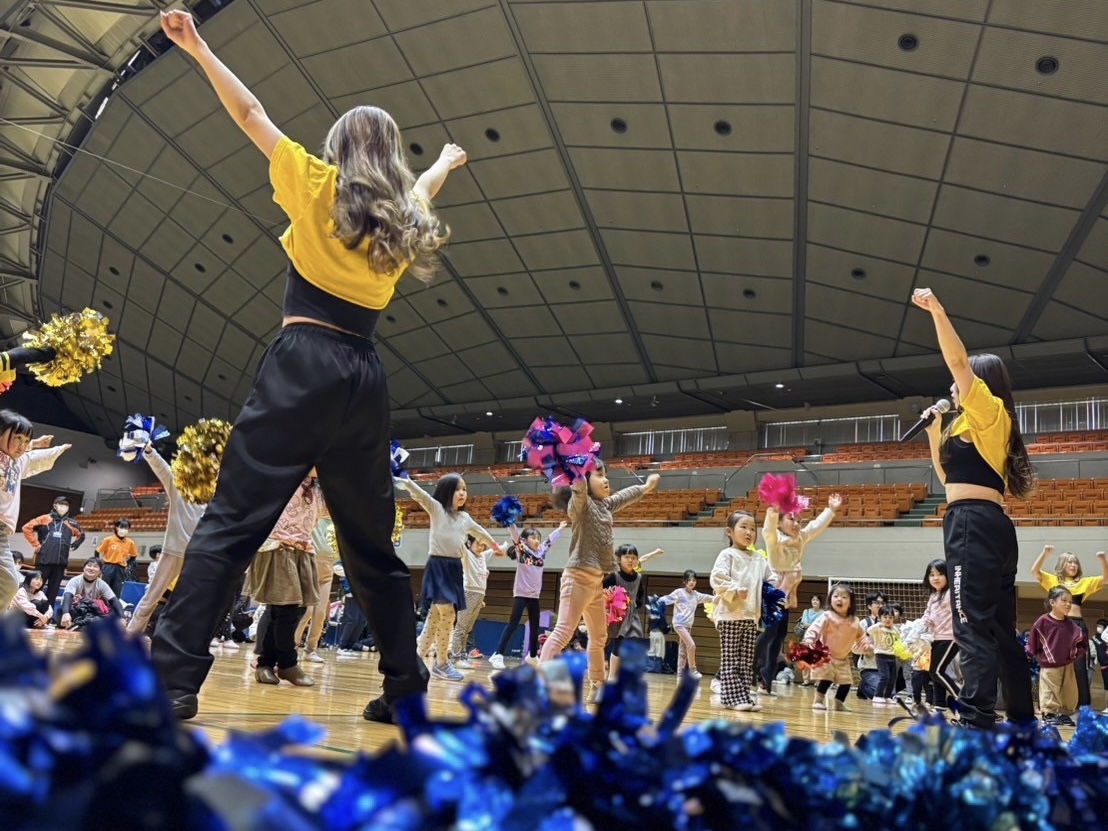 may　チアダンス　ユニホーム 最新】いま流行りのチアダンスのユニフォームを解説！人気ブランドもご